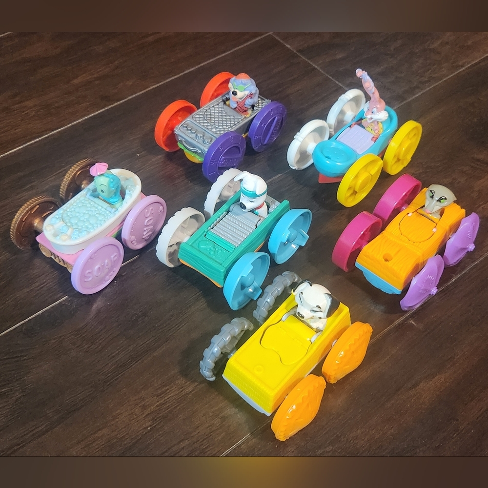 Vintage 1990 McDonald's Happy Meal Tiny Toons Flip Cars Toys